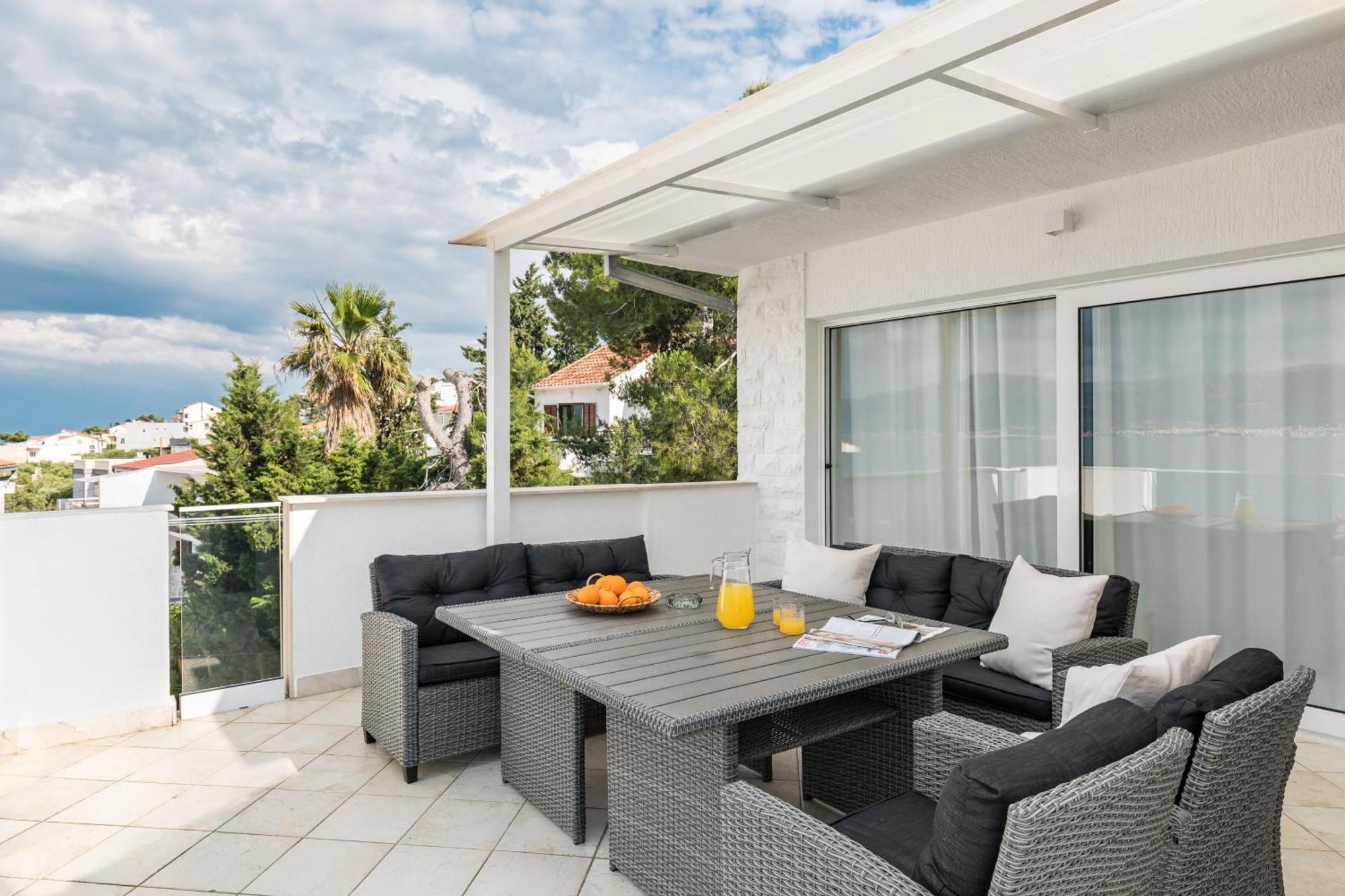 Apartments Marina Trogir Exterior photo